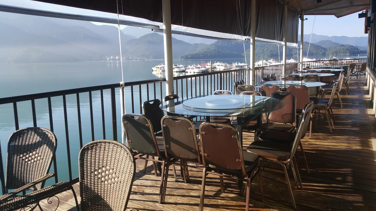 Sun Fog Hotel Ючи Екстериор снимка